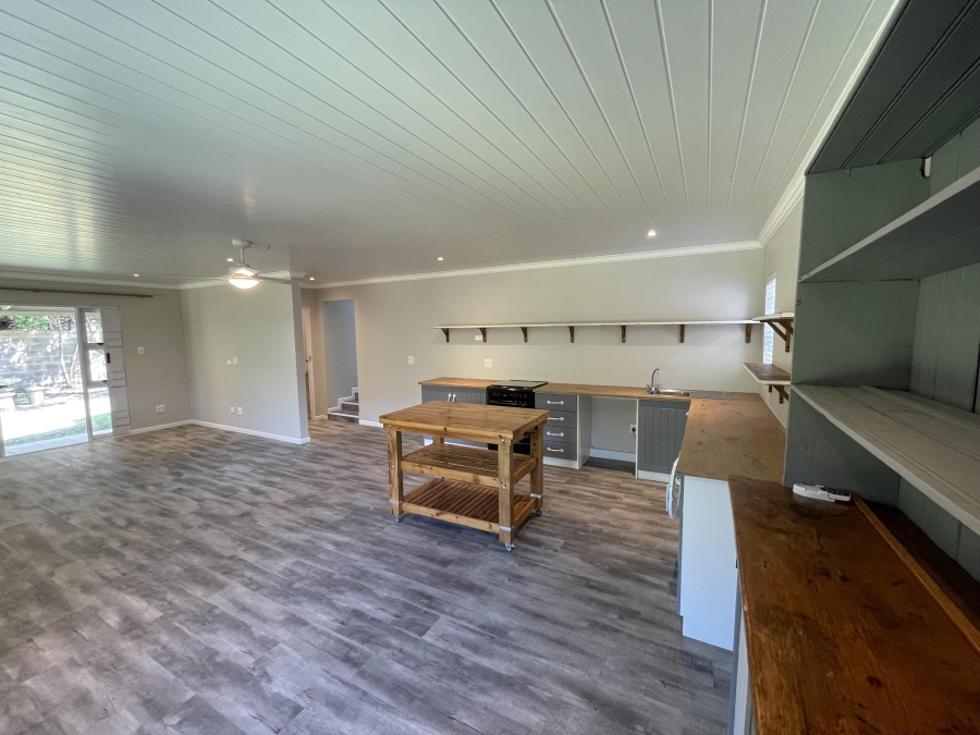 1 Bedroom Property for Sale in Kidds Beach Eastern Cape